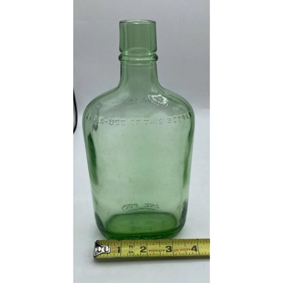 Vintage Green Glass Bottle One 1 Pint Federal Law Forbids Sale Or Reuse Flask - Picture 7 of 9